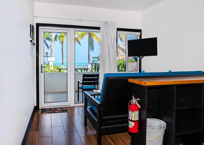 Apartment Aqua Vista Beachfront By Floreo San Pedro (Ambergris Caye)