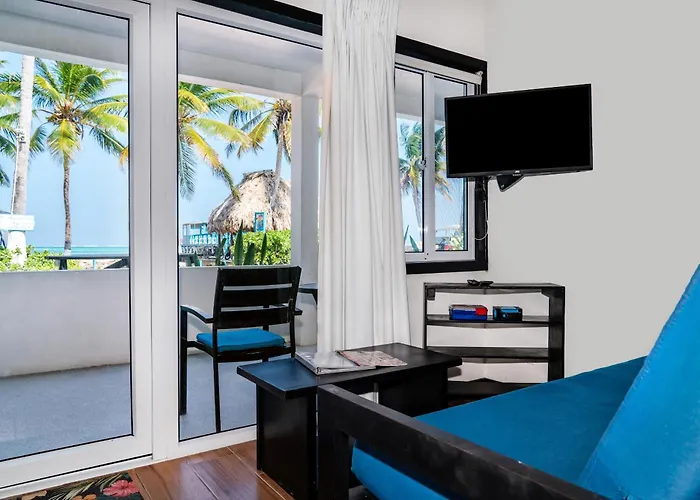 Aqua Vista Beachfront By Floreo