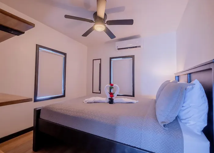 Aqua Vista Beachfront By Floreo Apartment *
